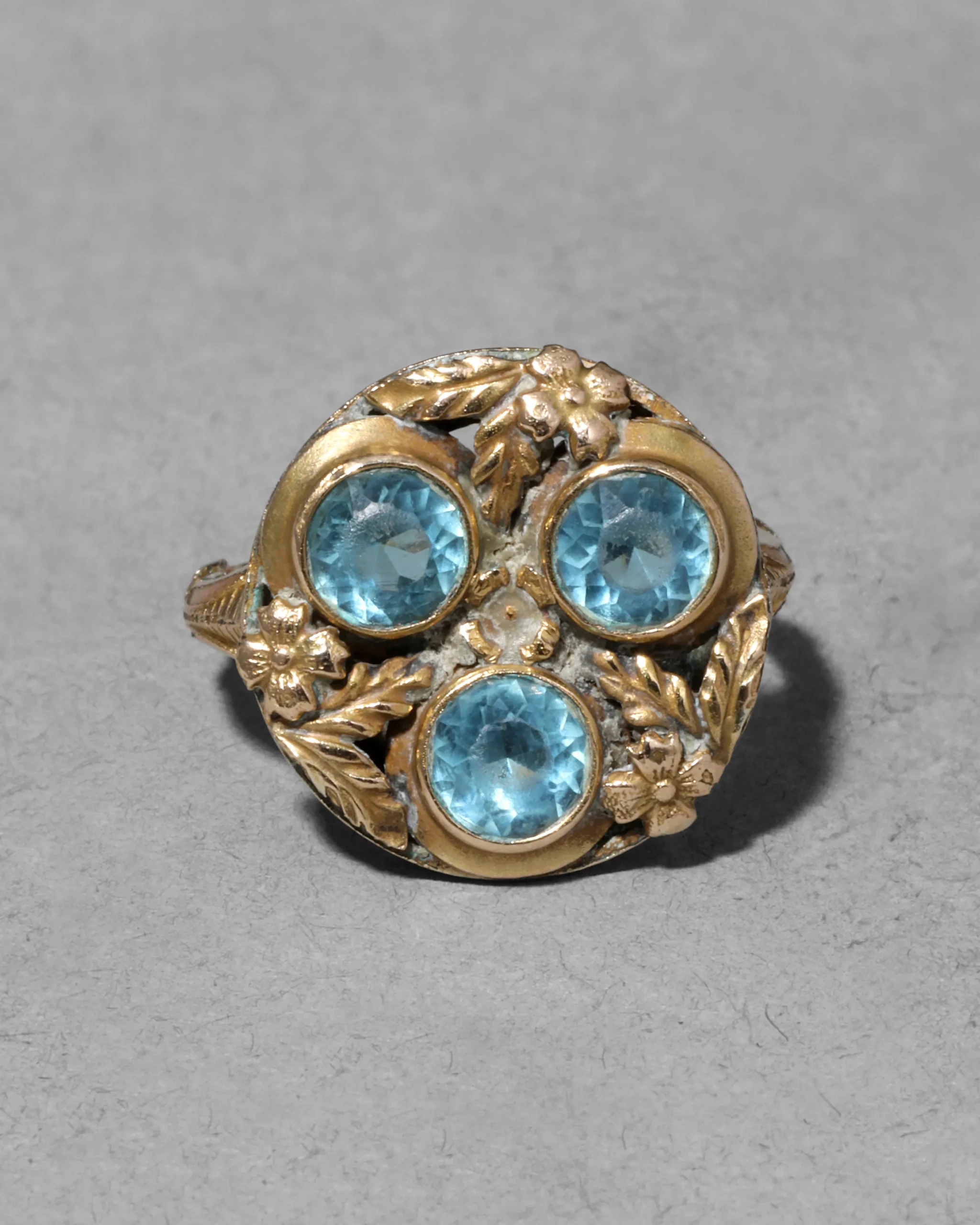 Antique 1920s 14k Gold Fill with Aquamarine Crystal Ornate Ring