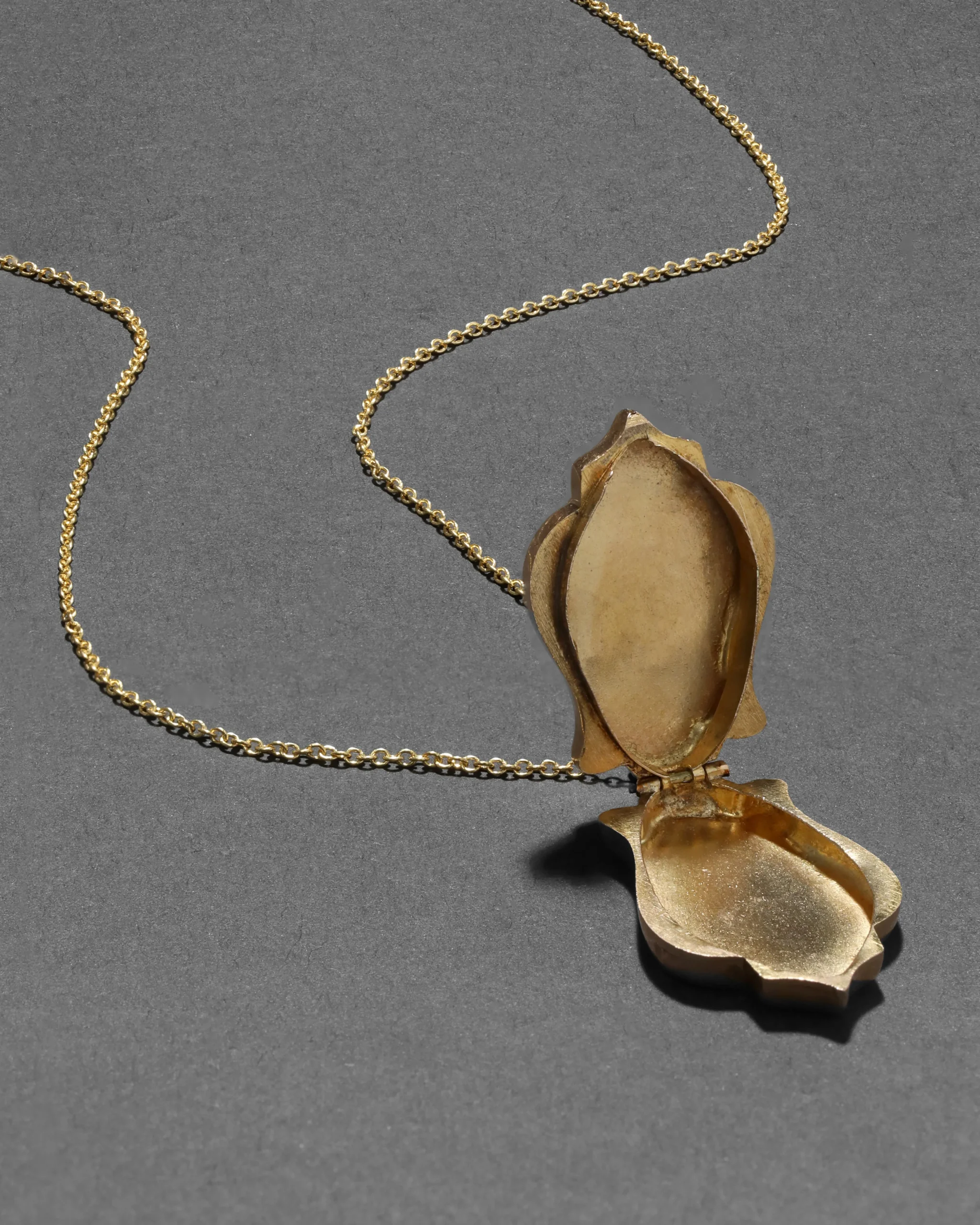 Antique 1910s 14k Gold Hand Etched Unique Shape Locket Pendant Necklace