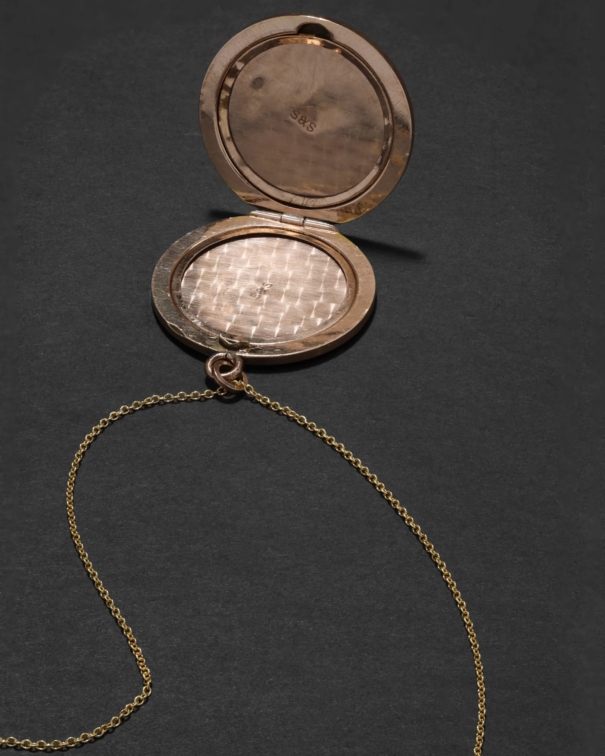 Antique Victorian 14k Gold Fill Hand Etched Filigree Locket Necklace