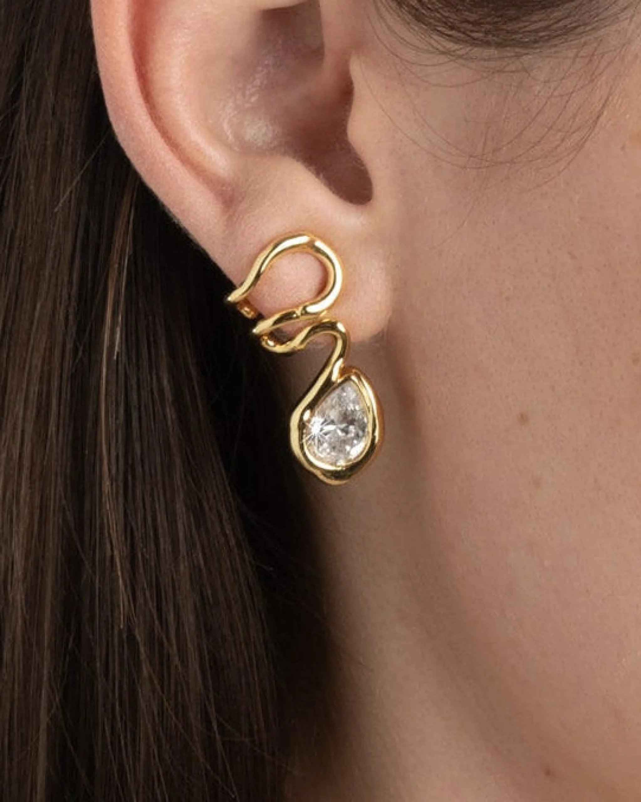 Asterales Floating Vine Post Earring- Gold