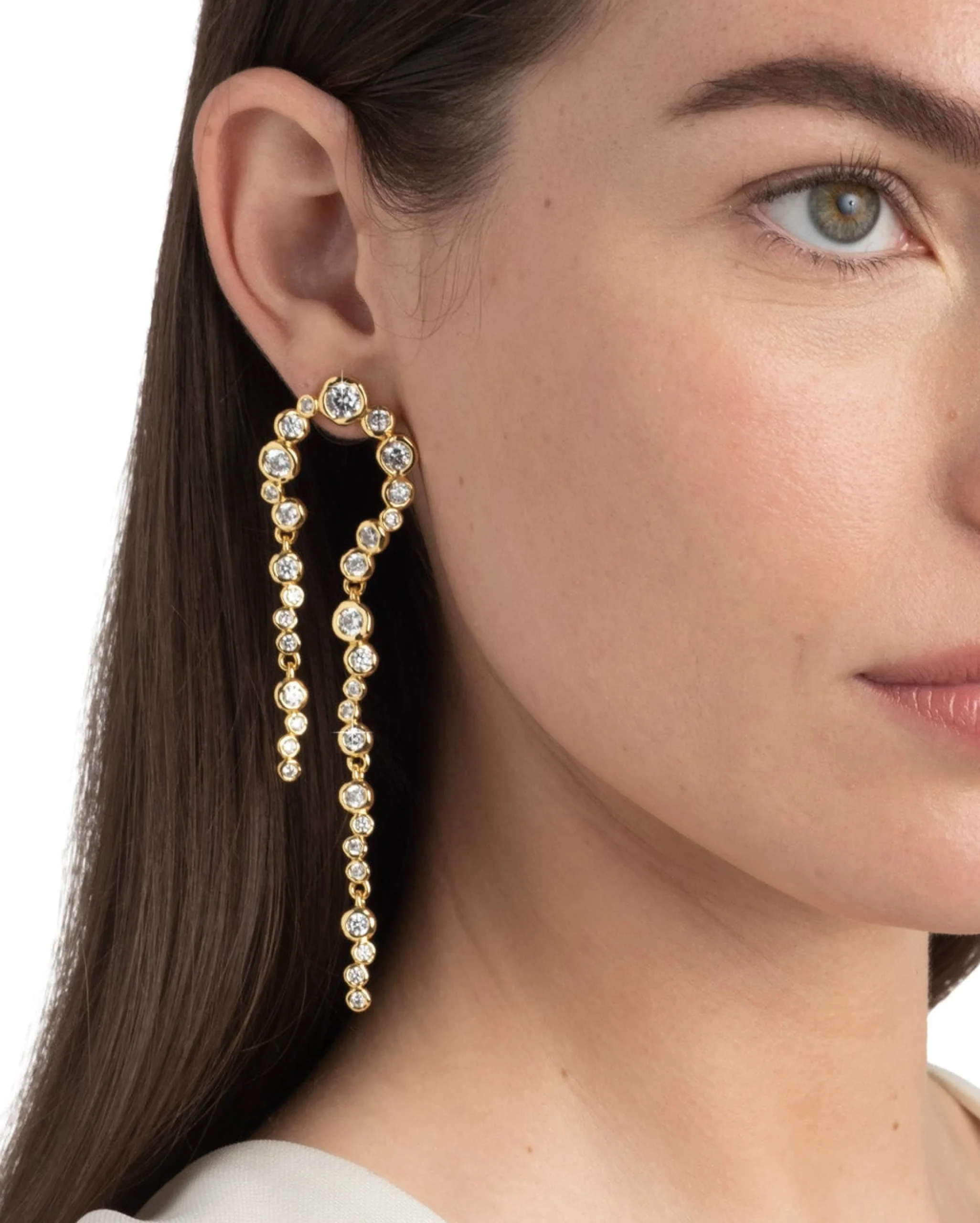Asterales Gold Arched Long Earring