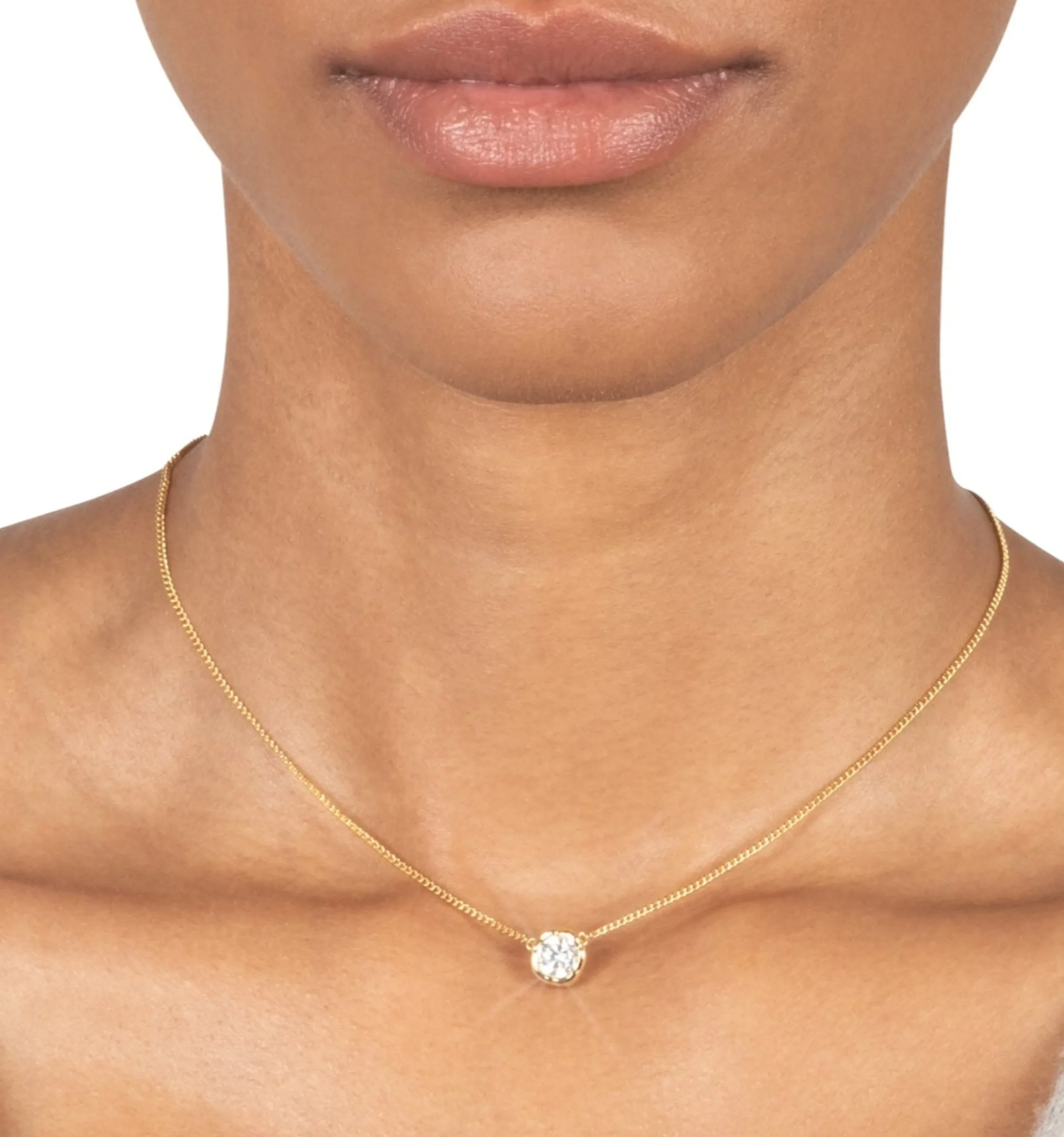 Asterales Gold Solitaire Necklace