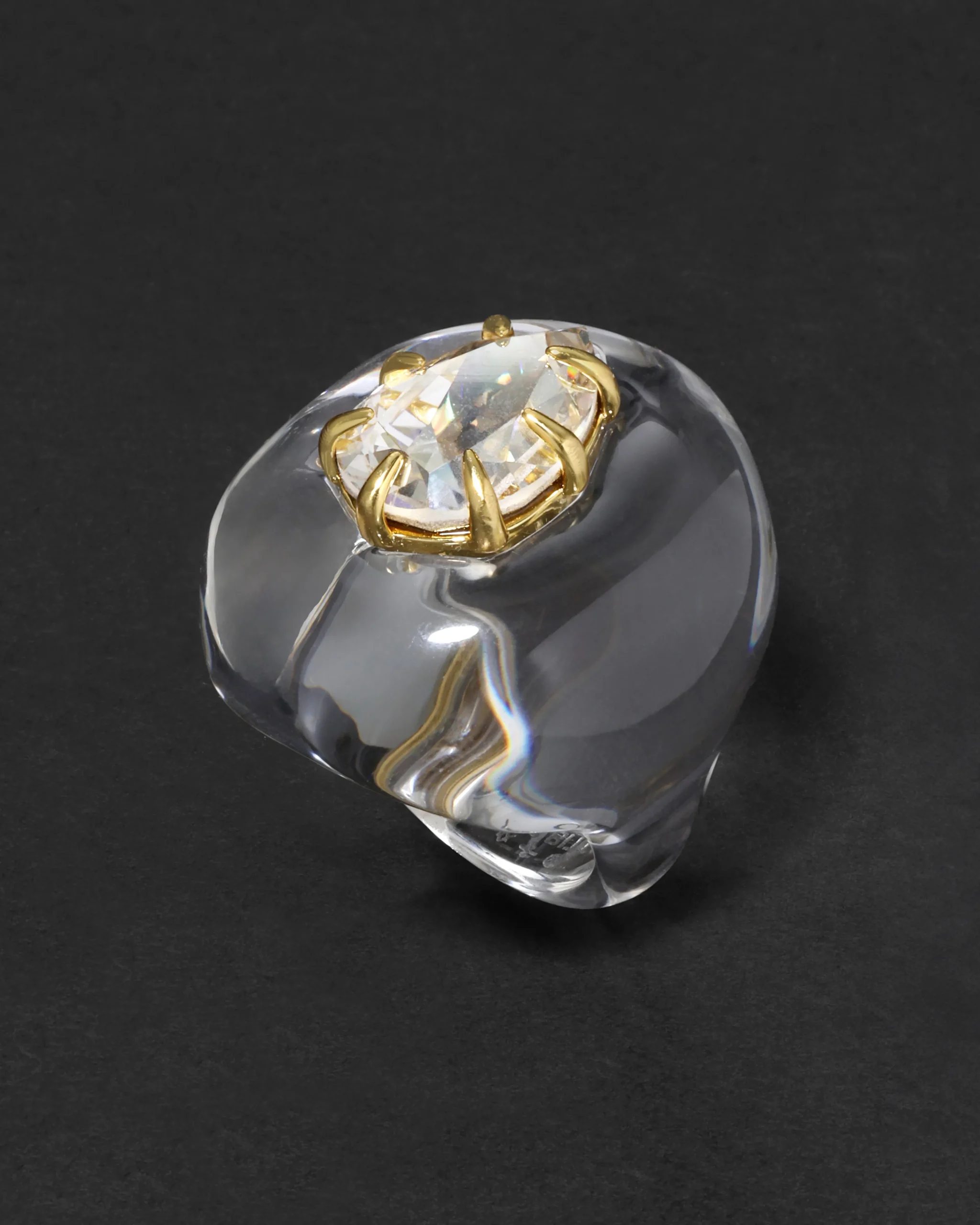 Bonbon Crystal Teardrop Lucite Ring- Clear
