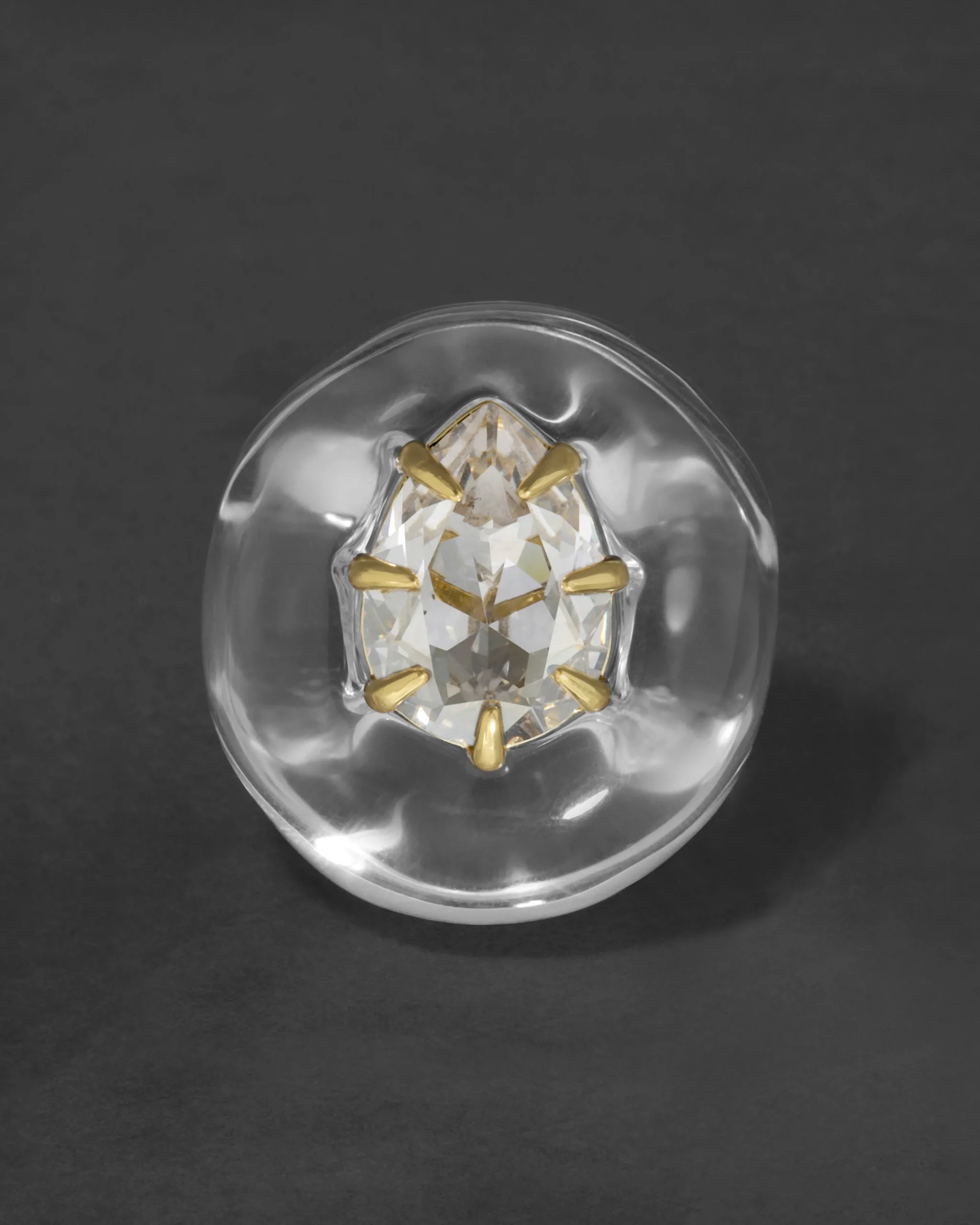 Bonbon Crystal Teardrop Lucite Ring- Clear