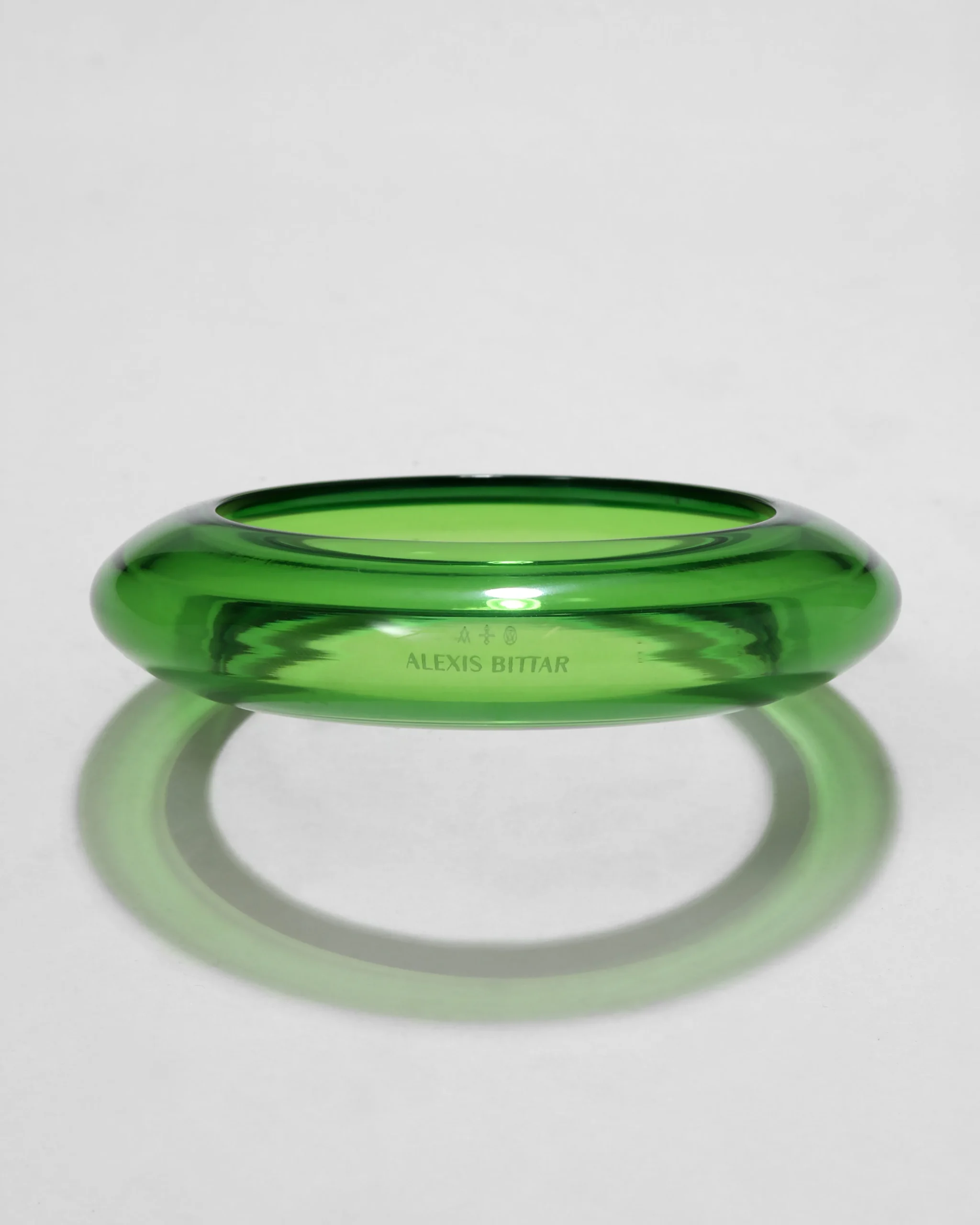 Bonbon Lucite Saucer Bangle Bracelet- Basil