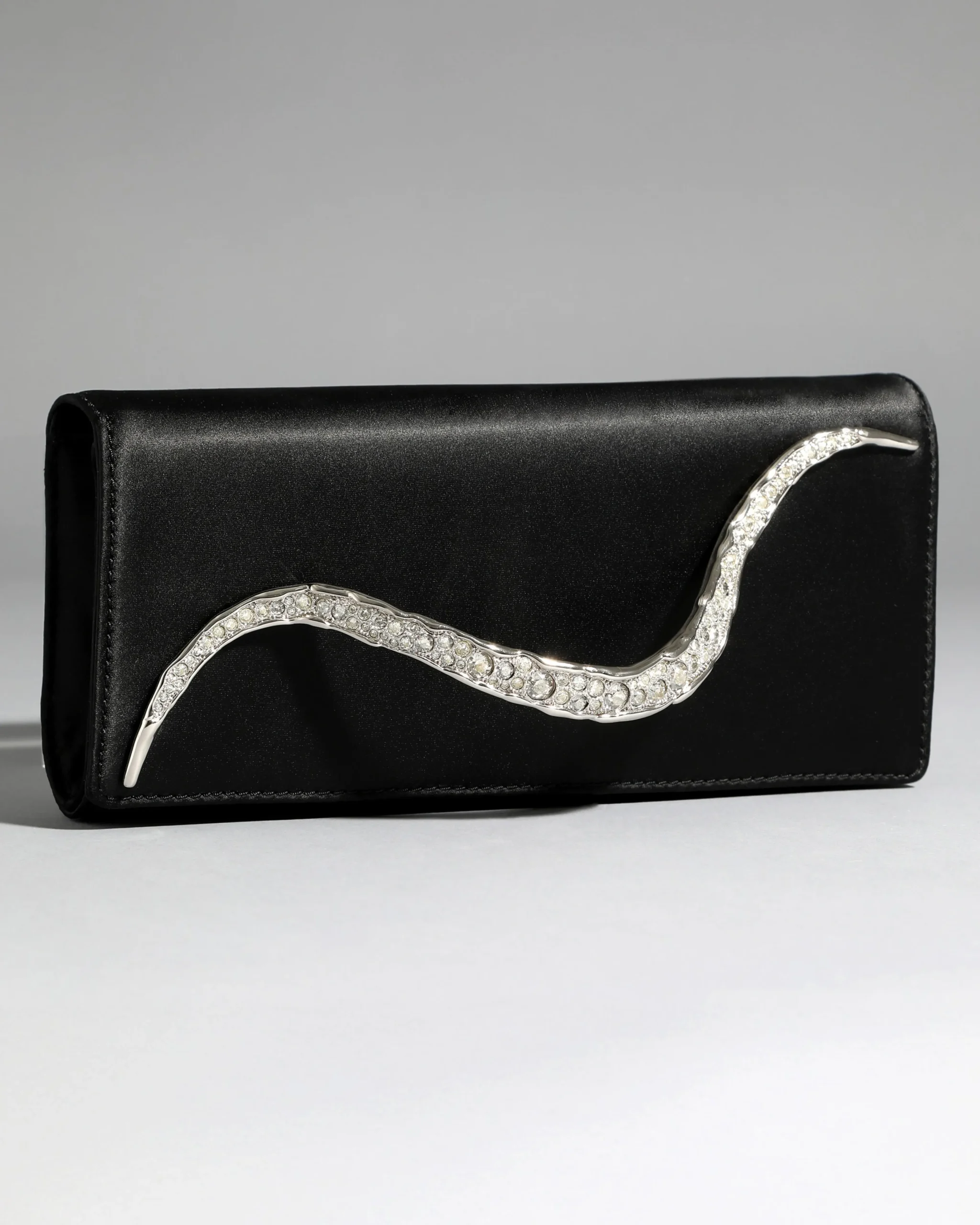Crystal Curve Clutch- Black