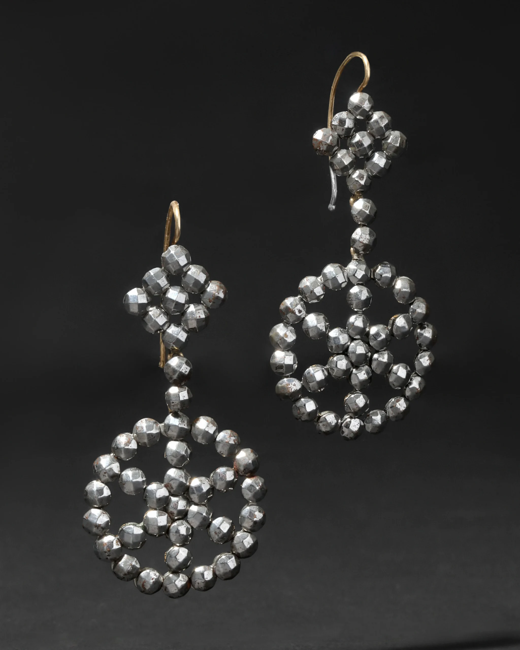 Cut Steel Medium Spoke Wire Drop Earring