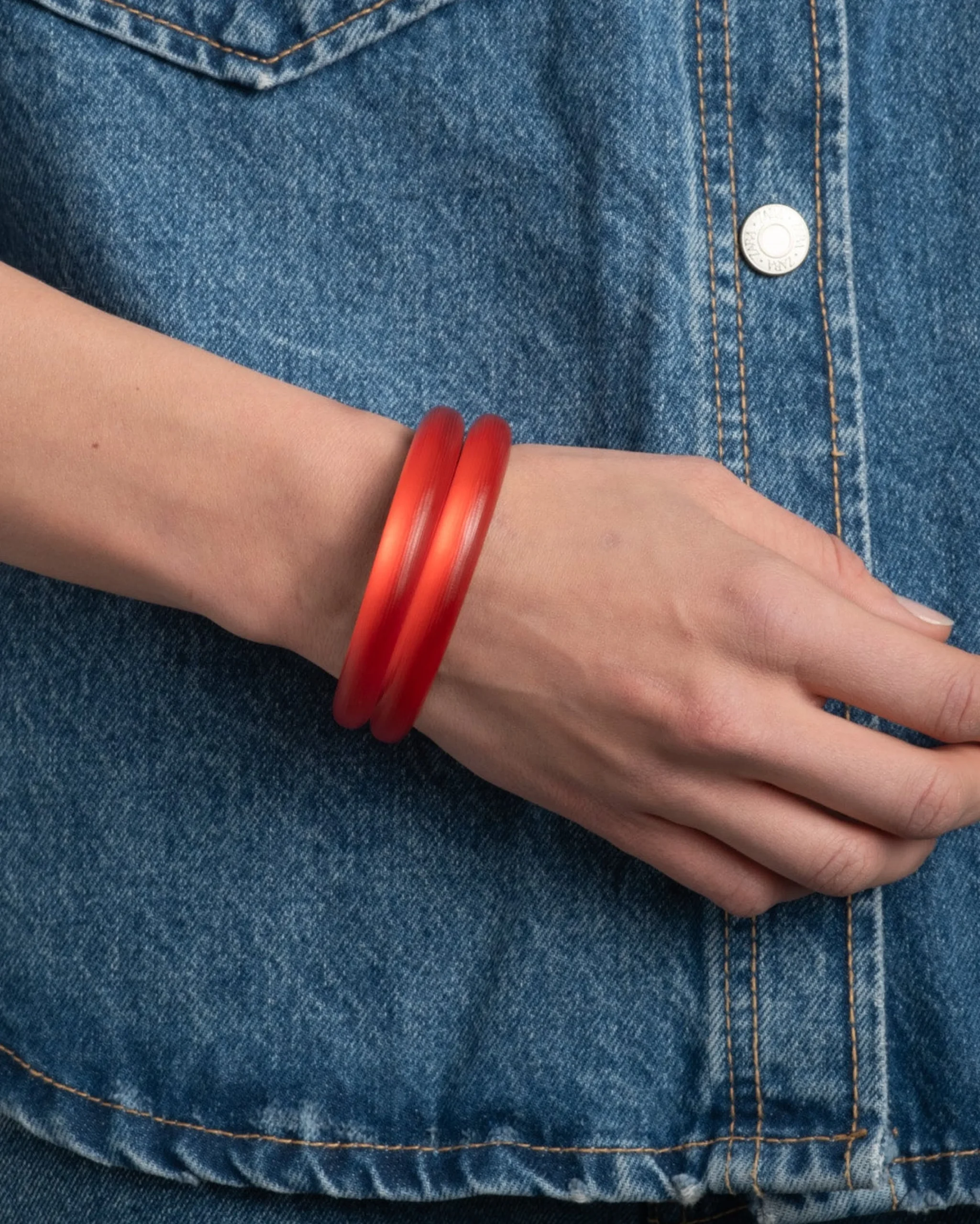 Lucite Skinny Bangle- Lipstick Red