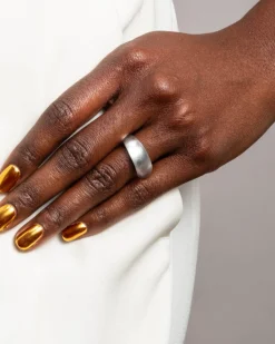 Lucite Tapered Ring- Silver