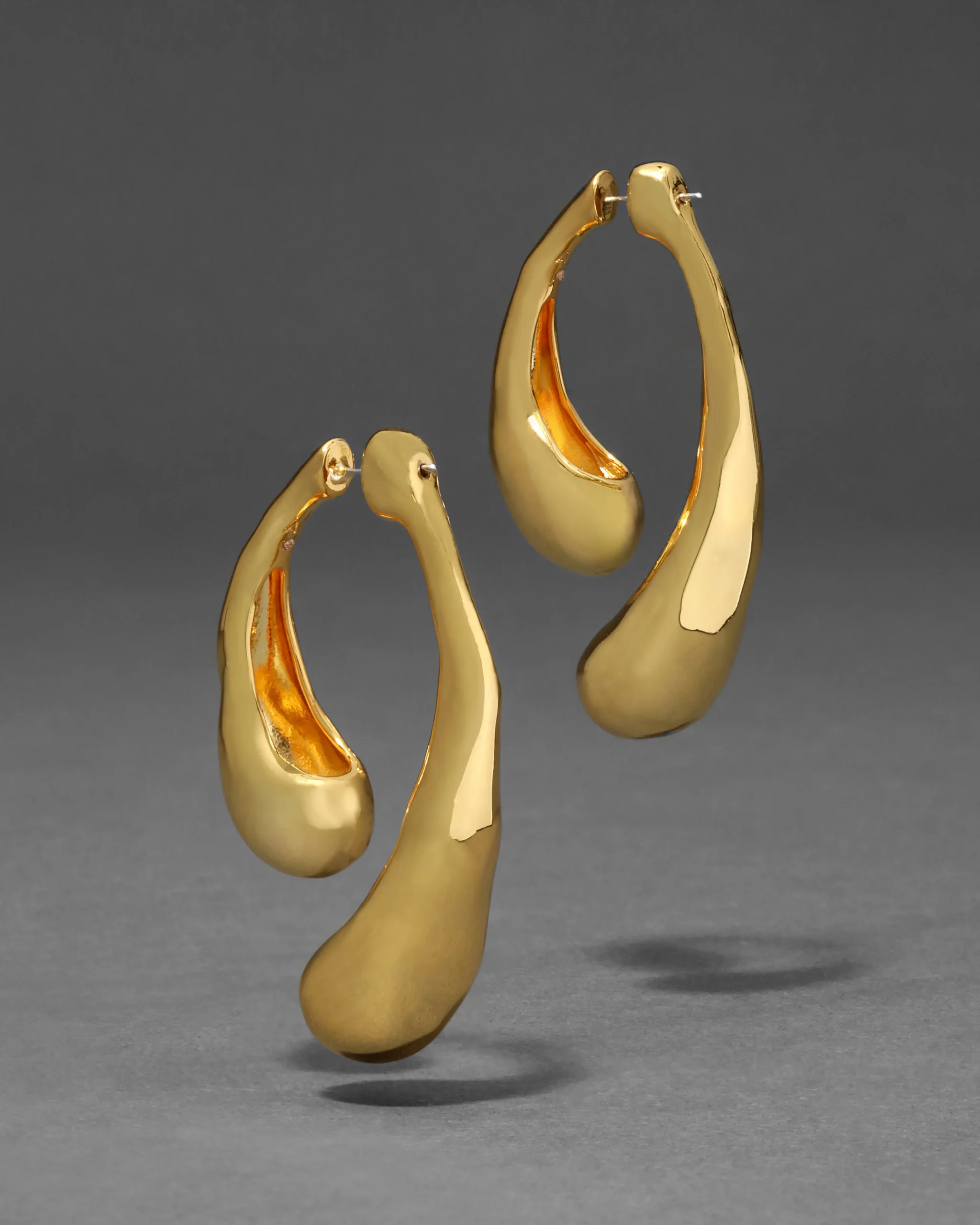 Molten Gold Scoop Front Back Earring