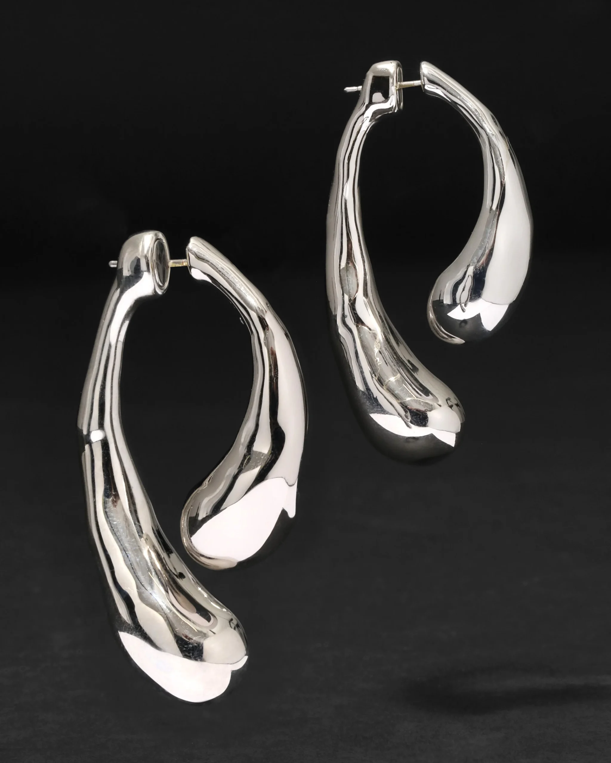 Molten Silver Scoop Front Back Earring