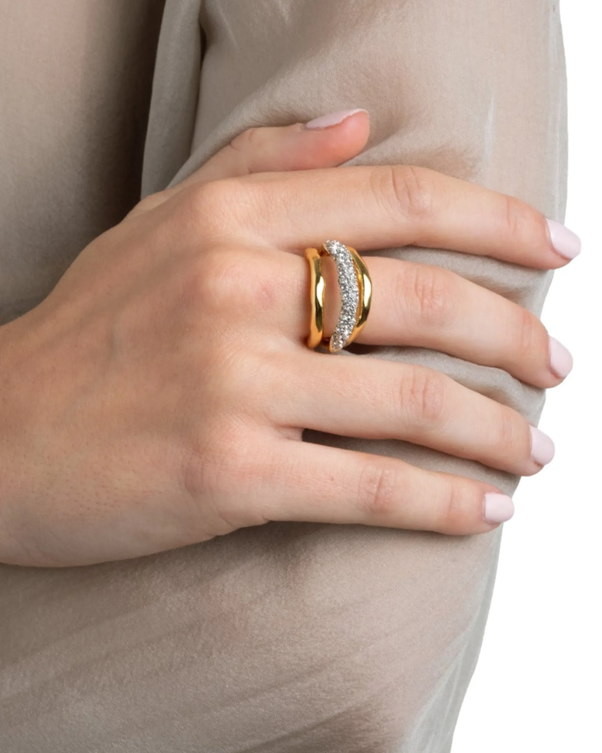 Solanales Crystal Orbiting Ring- Gold