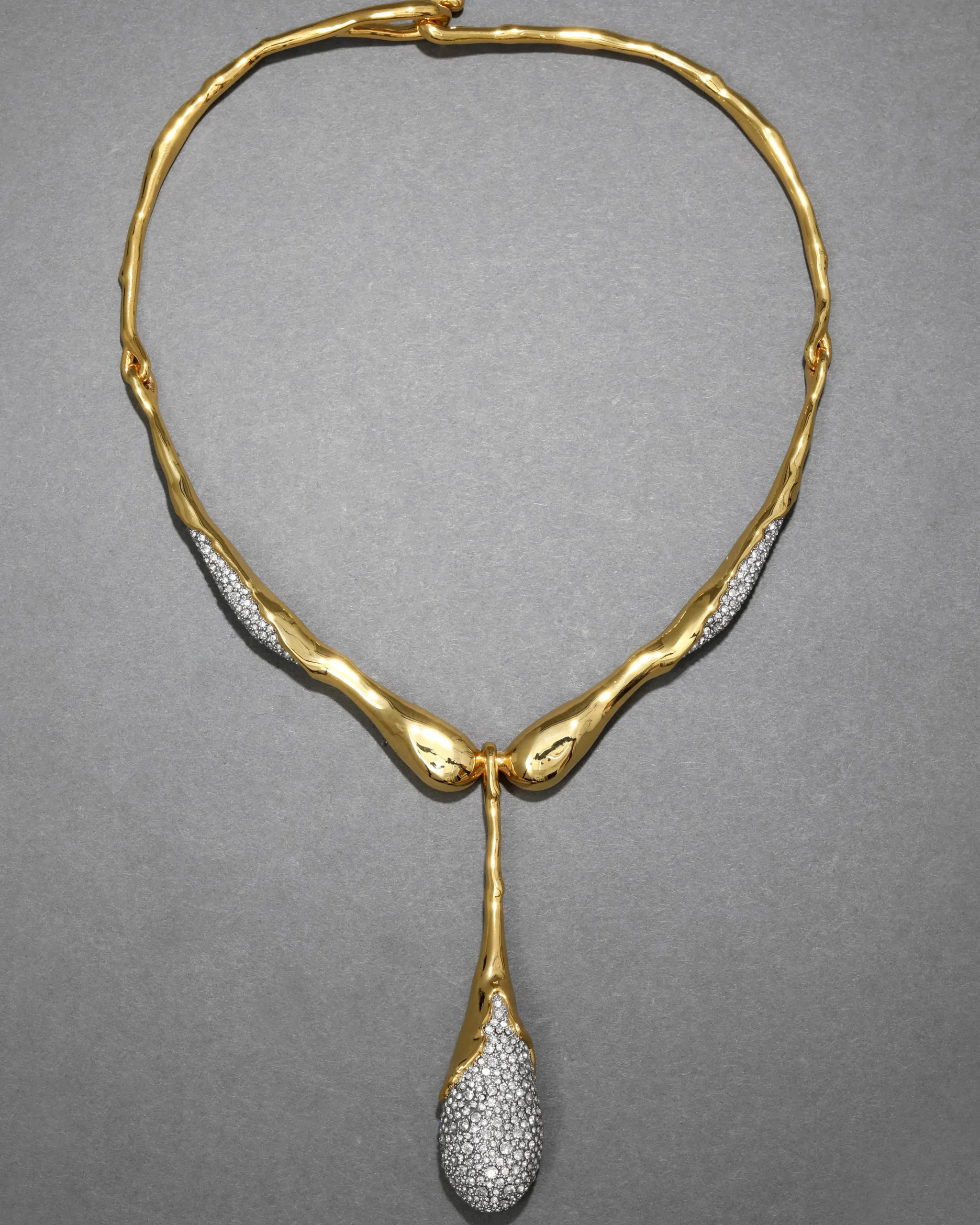 Solanales Crystal Teardrop Collar Necklace