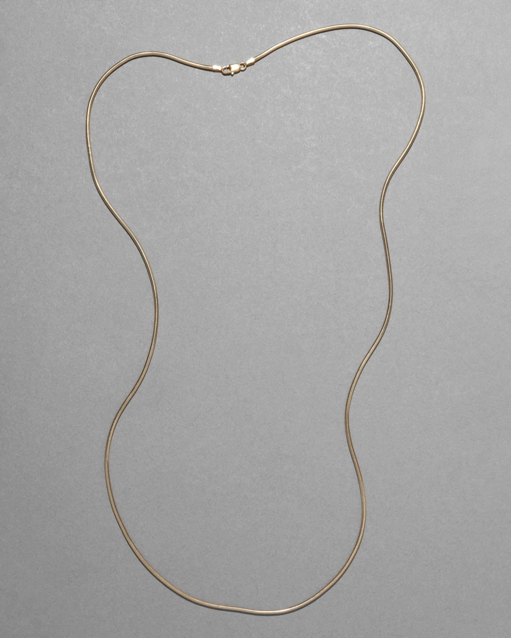 Vintage 1940s 14k Gold Italian Thin Round Snake Chain Necklace