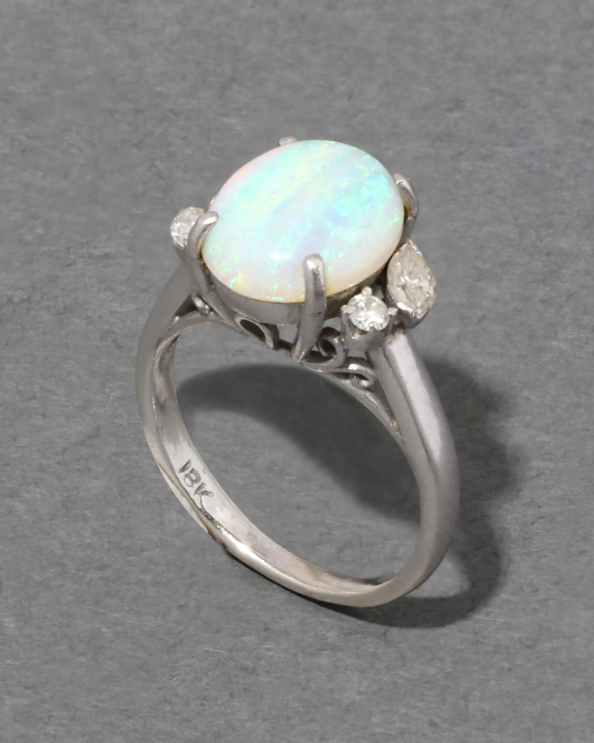 Vintage 1930s 18k White Gold Opal & Diamond Ring